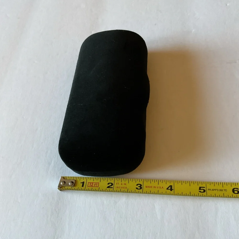GUCCI BLACK VELVET COVERED SUNGLASSES CASE BLUE LINED GUCCI DRAWSTRING POUCH